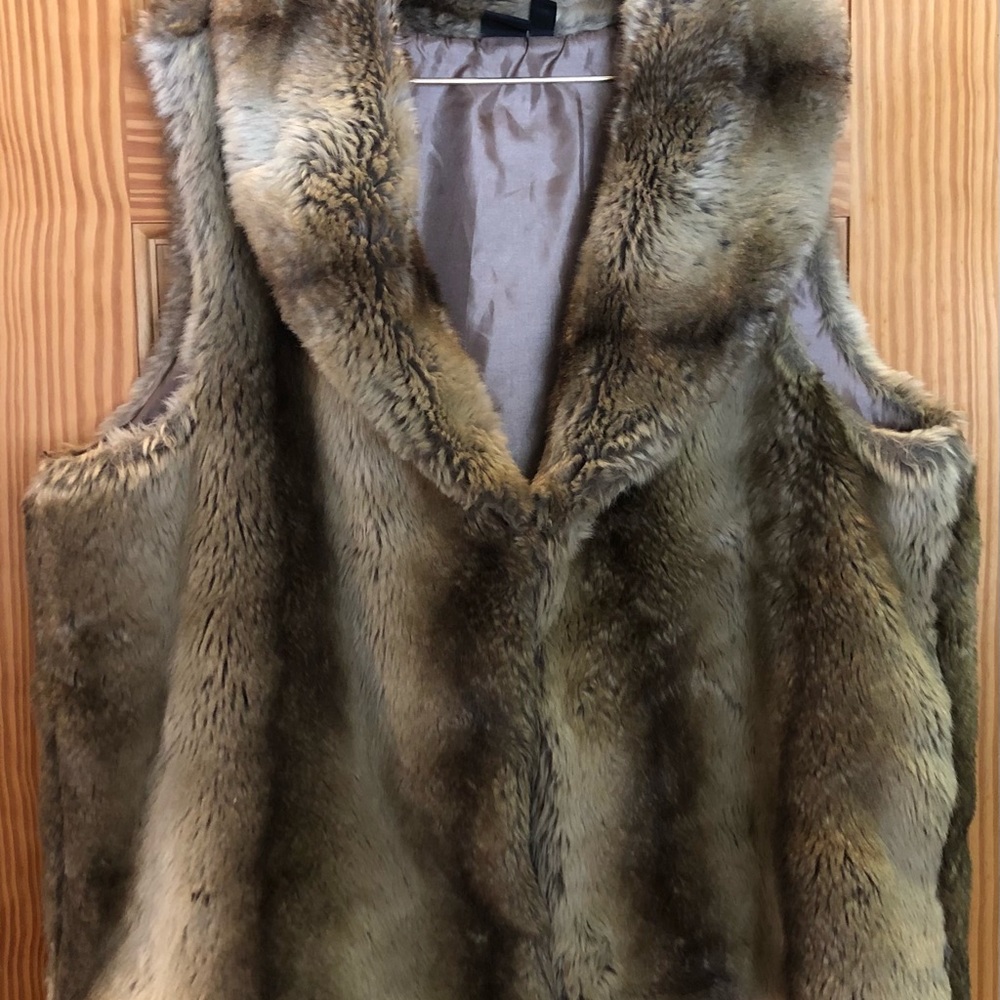 Faux fur vest